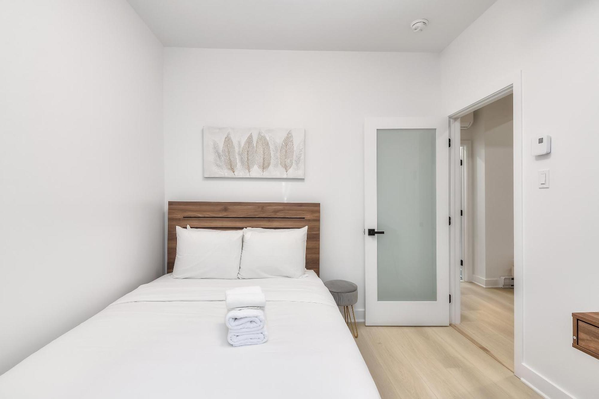 Free Indoor Parking Cozy & Spacious Condo In Heart Of Downtown Montréal Eksteriør bilde