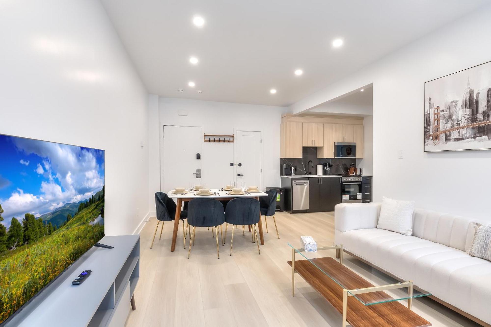 Free Indoor Parking Cozy & Spacious Condo In Heart Of Downtown Montréal Eksteriør bilde