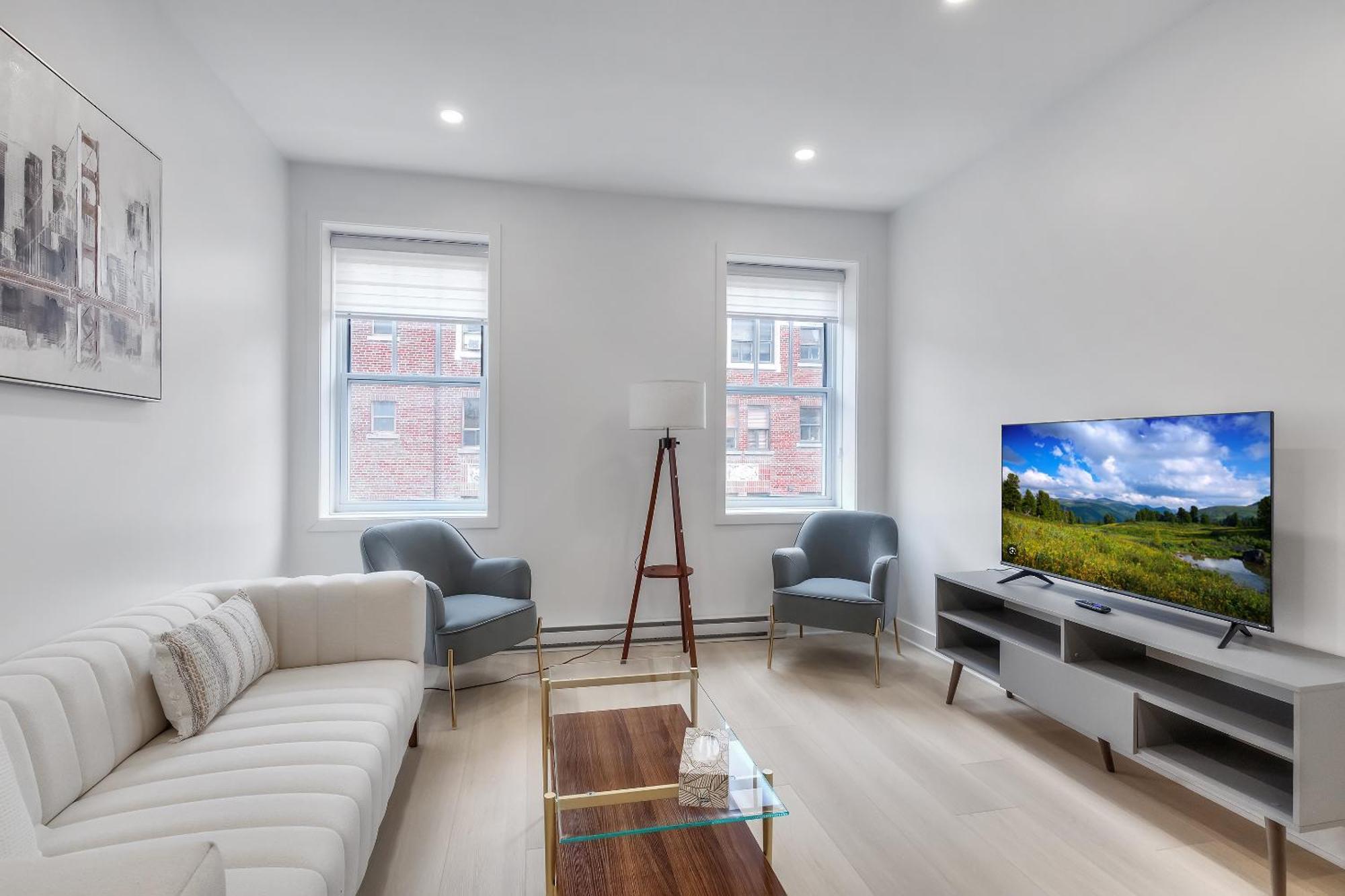 Free Indoor Parking Cozy & Spacious Condo In Heart Of Downtown Montréal Eksteriør bilde